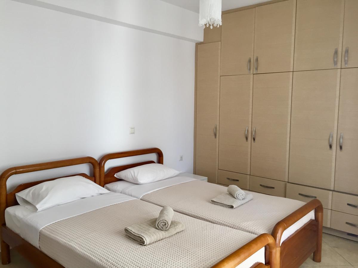 Sea And Sun Apartments Саранде Екстериор снимка